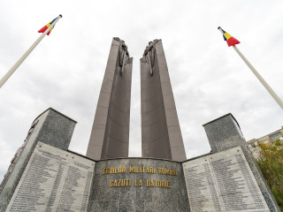 11 noiembrie - Ziua Veteranilor din Teatrele de Operații