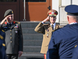 Întrevedere între șefii Apărării din România și Republica Turcia Foto:Alexandru Badea