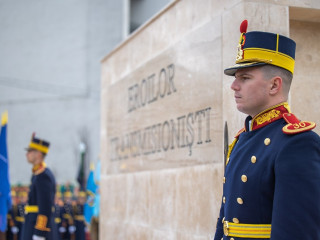 Dezvelirea Monumentului Transmisioniștilor din București  Foto:Ionuț Moloce