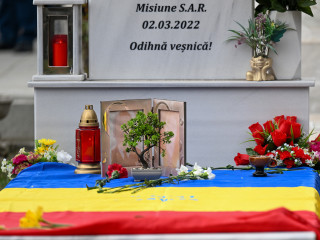 Comemorarea camarazilor căzuți la datorie în catastrofele aviatice din 2 martie 2022 Foto:Alexandru Badea