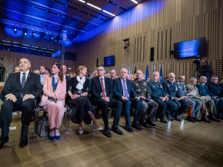 șeful Statului Major al Apărării, vizită în Slovenia - Ceremonia oficială de marcare a împlinirii a 20 de ani de la aderarea Slovenia la NATO Foto:Laurențiu Turoi