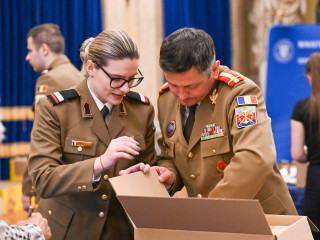 Împachetare cadouri pentru eroii supraviețuitori ai celui de-Al Doilea Război Mondial Foto:Alexandru Badea