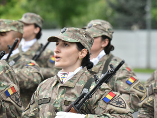 Ceremonie militară dedicată aniversării Forțelor Terestre  Foto:Costel Pătrașcu