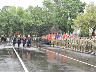Ceremonie militară dedicată aniversării Forțelor Terestre  Foto:Costel Pătrașcu