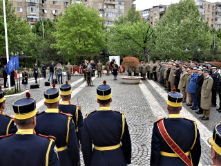Ceremonie la Monumentul Eroilor Căzuți în Misiune în Teatrele de Operații și pe Teritoriul  României Foto:Costel Pătrașcu