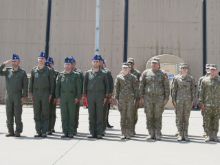 Ceremonia de certificare a detașamentului finlandez pentru executarea misiunilor de  Poliție Aeriană Întărită în România <br/> Foto: Narcisa Tuță, Bogdan Pantilimon