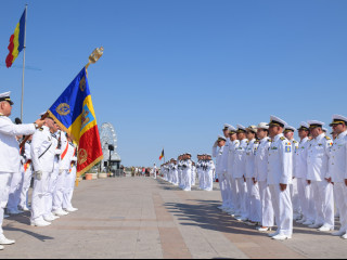Ziua Marinei Române - acordarea Drapelului de Luptă Comandamentului Componentei Navale Foto:Forțele Navale Române