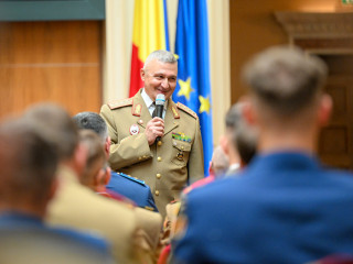 șeful Statului Major al Apărării la prima ediție a Conferinței „Liderii viitorului” Foto:Alexandru Badea
