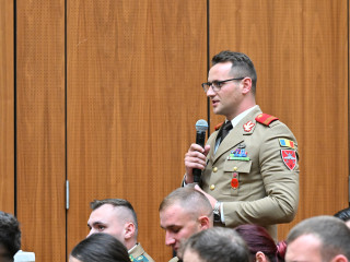 șeful Statului Major al Apărării la prima ediție a Conferinței „Liderii viitorului” Foto:Alexandru Badea