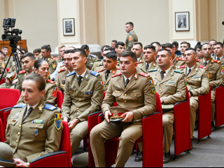 șeful Statului Major al Apărării la prima ediție a Conferinței „Liderii viitorului” Foto:Alexandru Badea