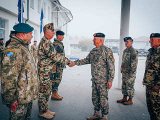 șeful Apărării, vizită oficială în teatrul de operații din Bosnia și Herțegovina Foto: