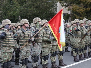 Decorarea Drapelului de Luptă al Brigăzii 9 Mecanizată „Mărășești” Foto: