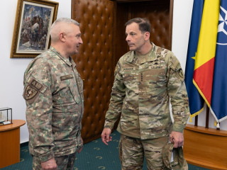 Întreverere cu comandantul Forțelor Terestre ale SUA din Europa și Africa Foto:Alexandru Badea