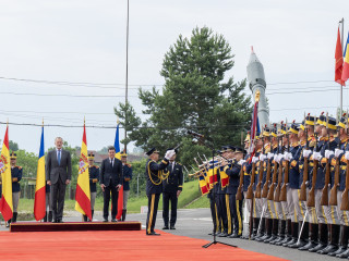 Președintele României și regele Spaniei, vizită la Centrul Național de Instruire Întrunită „Getica” Foto:Alexandru Badea