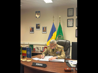 Șeful Statului Major al Apărării, vizită la SHAPE  Foto:SMAp