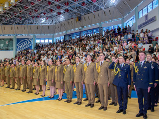 Absolvirea promoției „Regina Maria - 150” a Academiei Forțelor Terestre Foto:Academia Forțelor Terestre