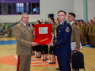 Absolvirea promoției „Regina Maria - 150” a Academiei Forțelor Terestre Foto:Academia Forțelor Terestre