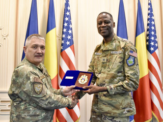 Întrevedere cu comandatul Forțelor Spațiale ale Statelor Unite în Europa și Africa (SPACEFOREUR-AF) Foto:Alexandru Badea