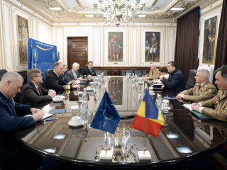 Vizita comandantului Comandamentului Forțelor Întrunite Aliate din Napoli la sediul Ministerului Apărării Naționale Foto:Laurențiu Turoi