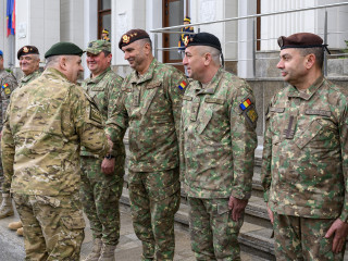 Întâlnire a conducerii Ministerului Apărării Naționale cu șeful Statului Major General al Forțelor Armate ale Republicii Polone Foto:Alexandru Badea
