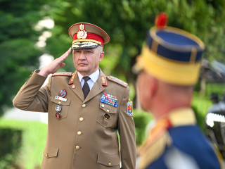 Întâlnire a conducerii MApN cu președintele Comitetului Militar al NATO Foto:Alexandru Badea