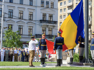 Ceremonie militară și religioasă Ziua Drapelului în Piața Tricolor Foto:Alexandru Badea