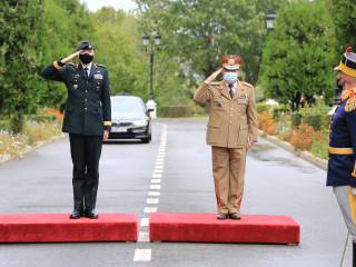 Întrevedere a conducerii MApN cu șeful Apărării din Canada 2 Foto:Laurențiu Turoi