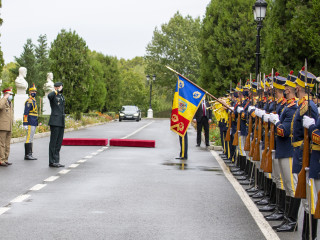 Întrevedere a conducerii MApN cu șeful Apărării din Canada 3 Foto:Laurențiu Turoi