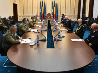 Întrevedere a conducerii MApN cu șeful Apărării din Canada 8 Foto:Alexandru Badea