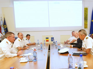 Intalnirea sef SMAp cu comandantul MARCOM 5 Foto:Laurențiu Turoi